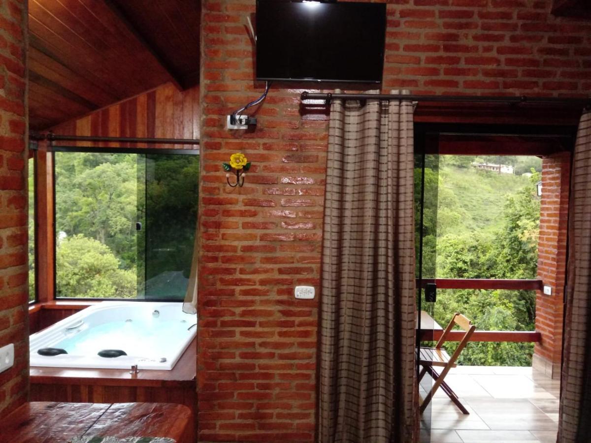 Chales Pedacim Du Ceu Bueno Brandao Exterior photo